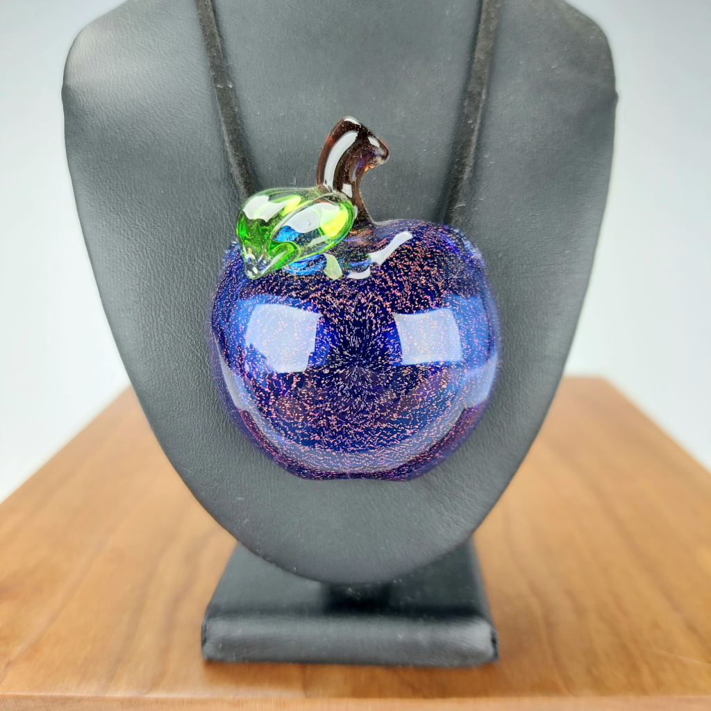 Pouch Glass Apple Pendant